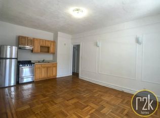 39-23 58th St #2D, Woodside, NY 11377