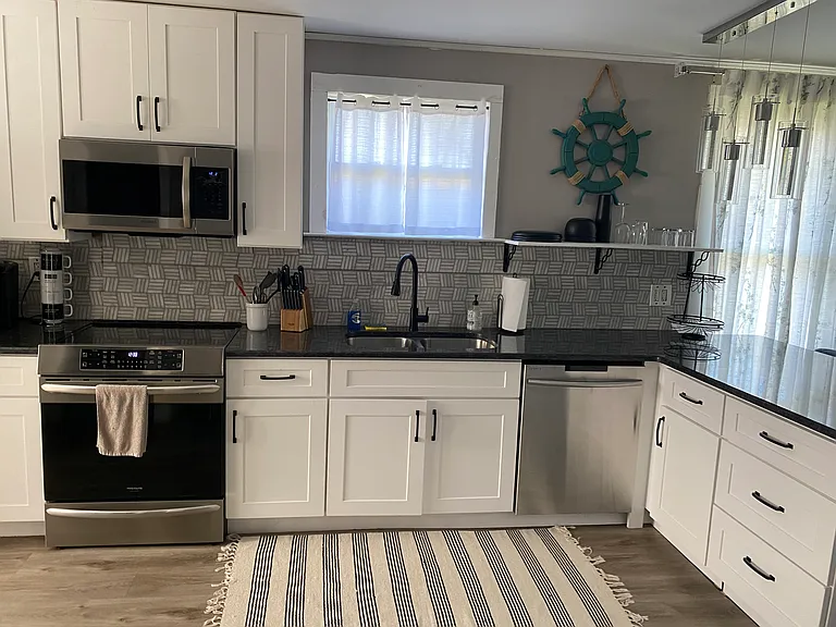 601 E Bobe St #601 — Photo 13