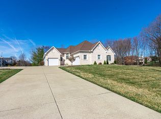 5235 N Oakland Ave, Argenta, IL 62526