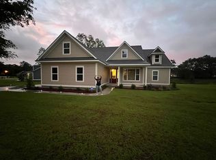 138 Crestwood Dr, Thomasville, GA 31792