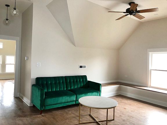 3rd image of 233 N Taylor Ave #3