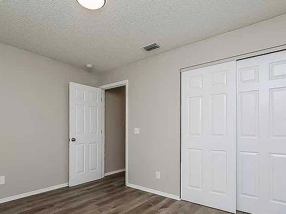 3rd image of 17505 Brandywine Dr #1