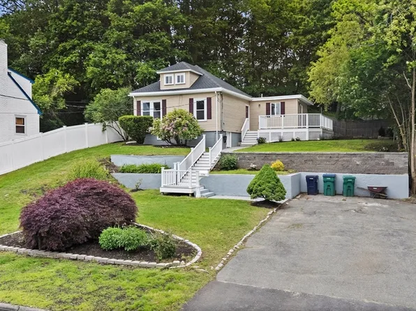 134 Edgemere Rd, Lynn, MA 01904