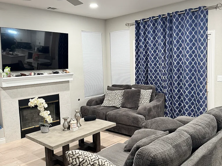 3129 Strand Rd — Photo 2