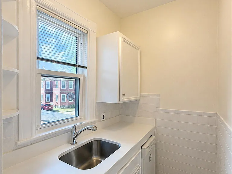 157 Highland Ave — Photo 7