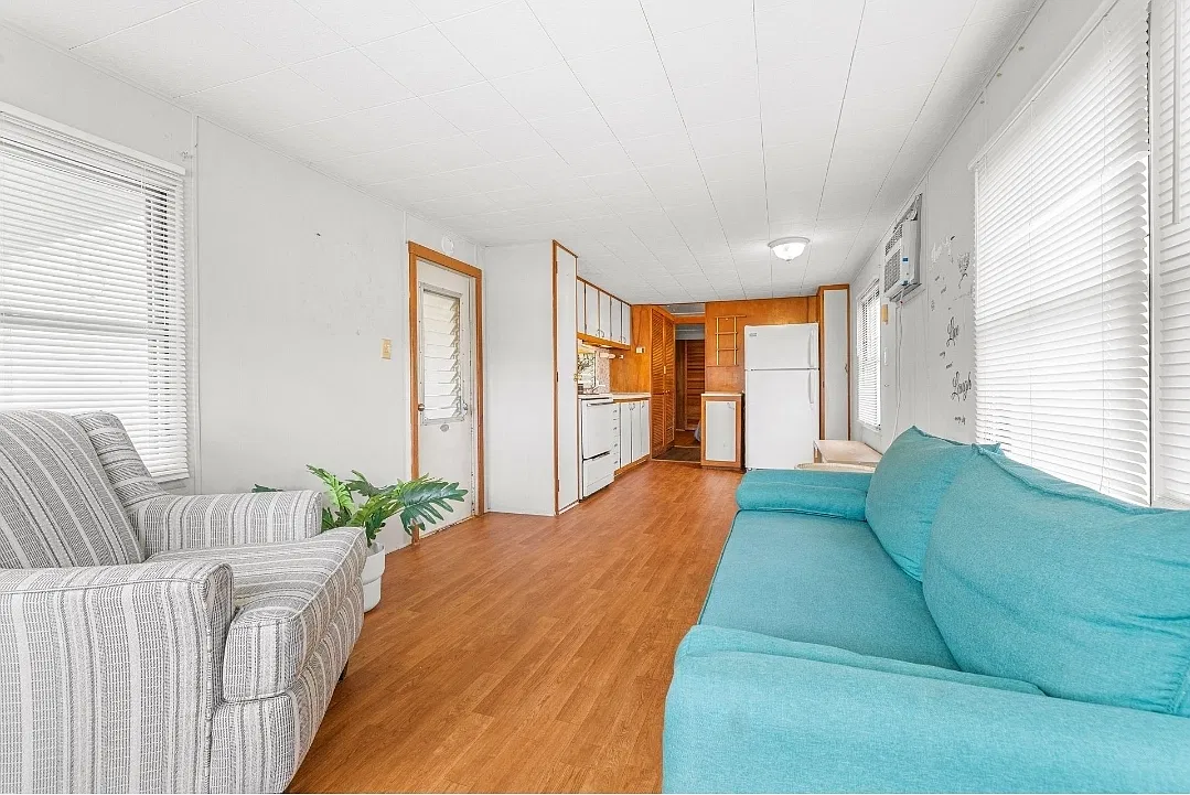 1 bed, 420 sqft, $950 — Photo 2