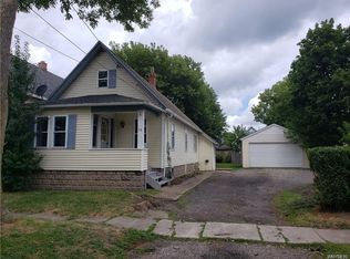 74 7th Ave, North Tonawanda, NY 14120