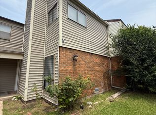 914 Navidad St, Bryan, TX 77801