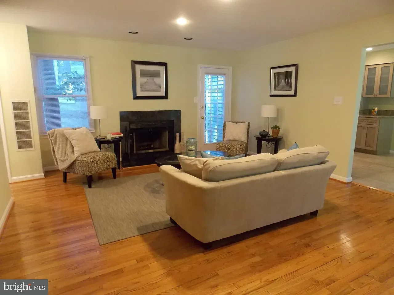 9415 Monroe St — Photo 3