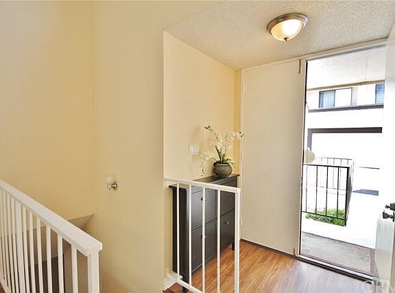 5th image of 876 S Garfield Ave