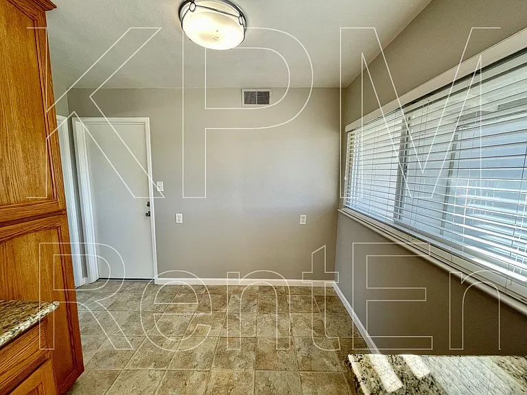 1117 Brookside Rd — Photo 9