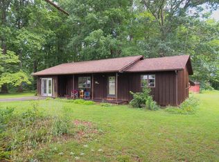 2173 Edmonds Rd, Galax, VA 24333