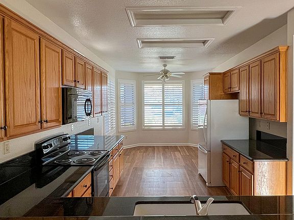 Kitchen and Dinette