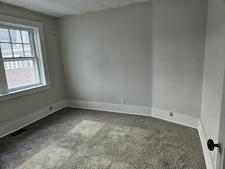178-180 Meigs St #14 — Photo 5