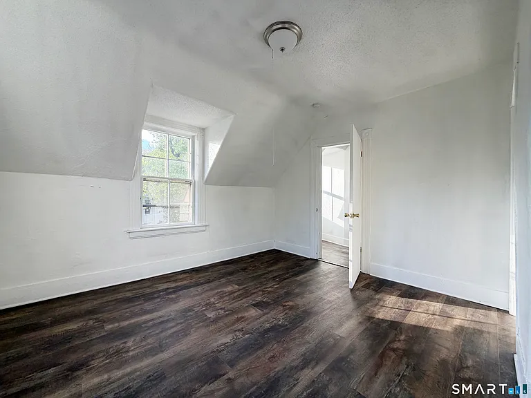21-23 George St #2 — Photo 23