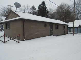 202 Kelso Dr, Erie, PA