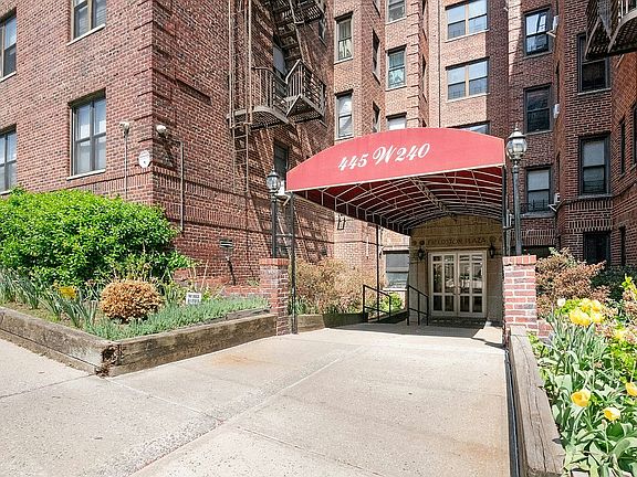 4th image of 445 W 240th St APT 6A