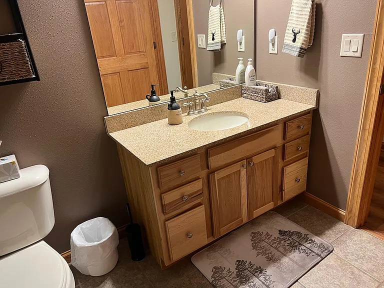 1828 Parkland Dr #403 — Photo 15