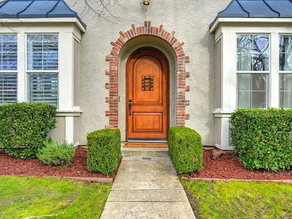 3789 Gresham Ln, Sacramento, CA 95835