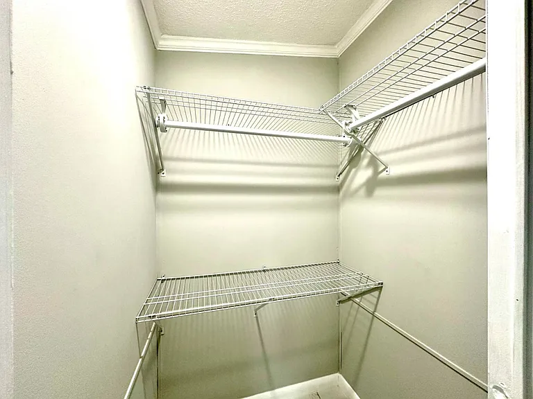 920 Sun Acres Ln — Photo 44