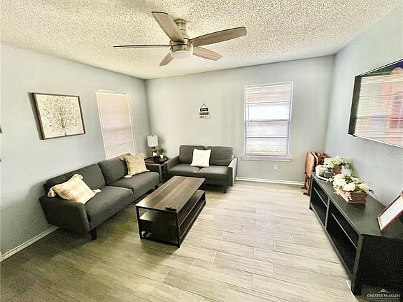 3rd image of 3321 Queta Ave