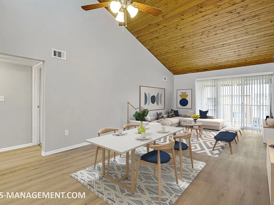 Woodmere Apartments
