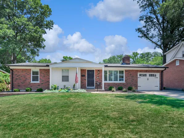 1202 Laven Del Ln, Saint Louis, MO 63122