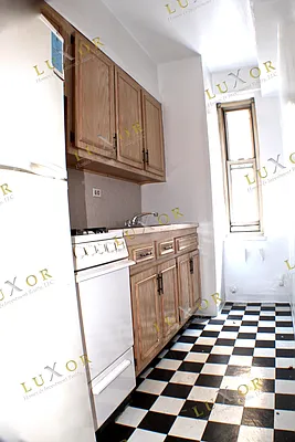 Rented by Luxor Homes & Investment Realty | media 24