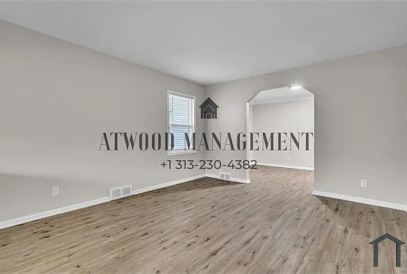 3 bed, 1234 sqft, $1,400 — Photo 3