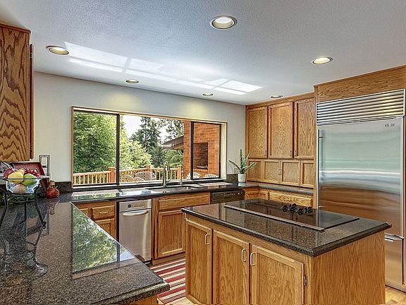 5th image of 4840 Forest Ave SE