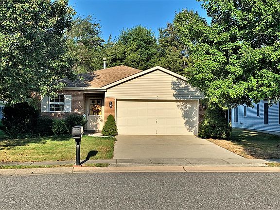 2nd image of 1446 Gleniffer Hill Rd