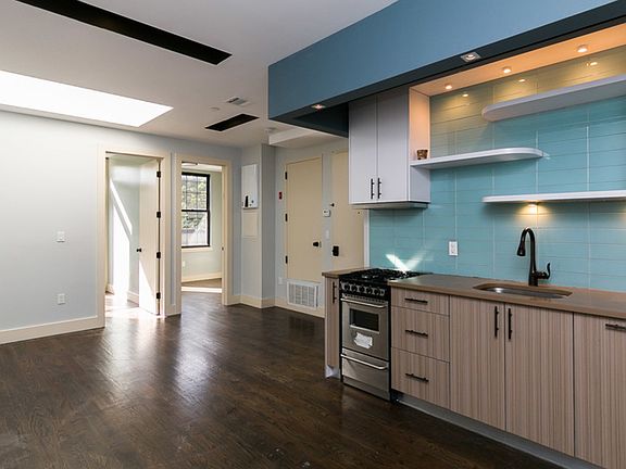 2nd image of 860 Macon St #5