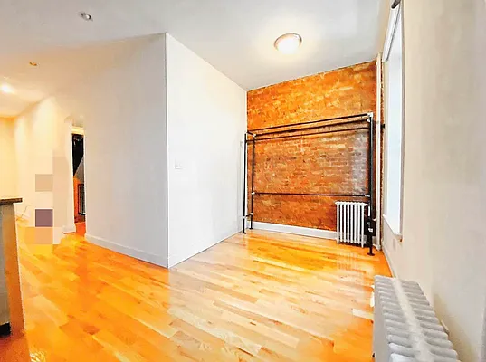 Rented by Corcoran | media 16