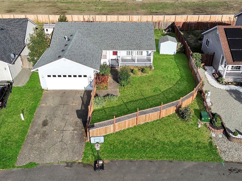 2nd image of 15736 95th Ct SE