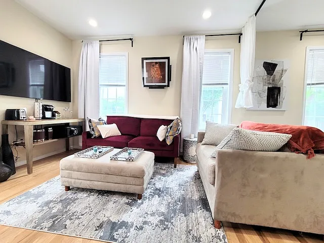 1022 Duke St #102 — Photo 5