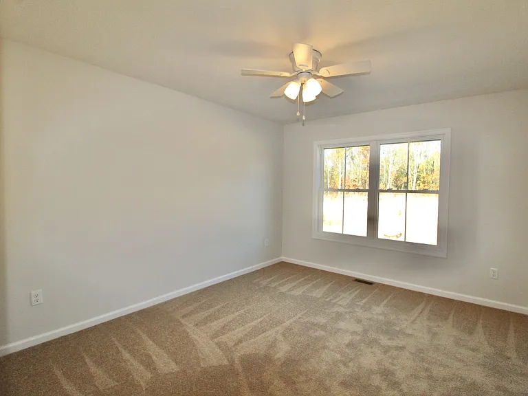 3015 Locust Grove Ct — Photo 16