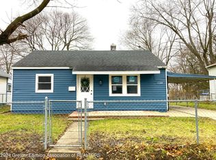 1129 Camp St, Lansing, MI 48906