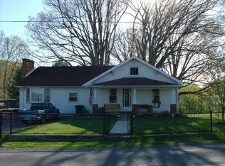 3513 Bandy Rd, Roanoke, VA 24014