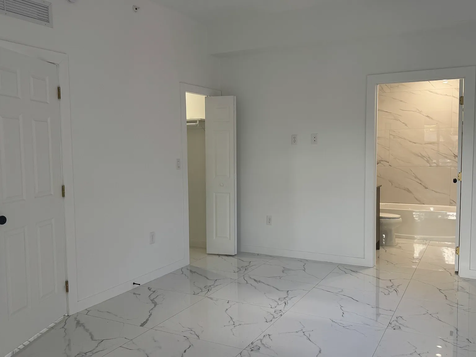 1 bed, $1,975 — Photo 2