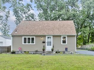 125 Deslauriers St, Chicopee, MA 01020
