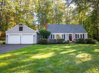 47 Old Meadow Plain Rd, Simsbury, CT 06070