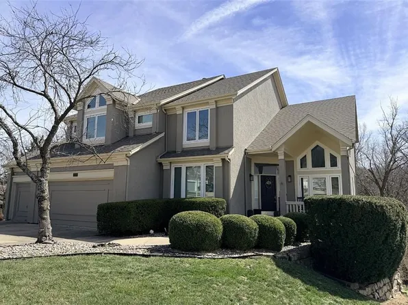 13505 W 53rd Ter, Shawnee, KS 66216