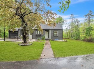 1962 Allen St, Springfield, MA 01118