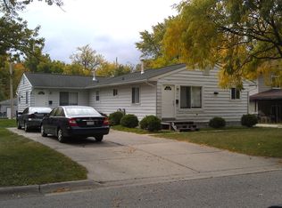 1174 Snyder Rd, East Lansing, MI 48823