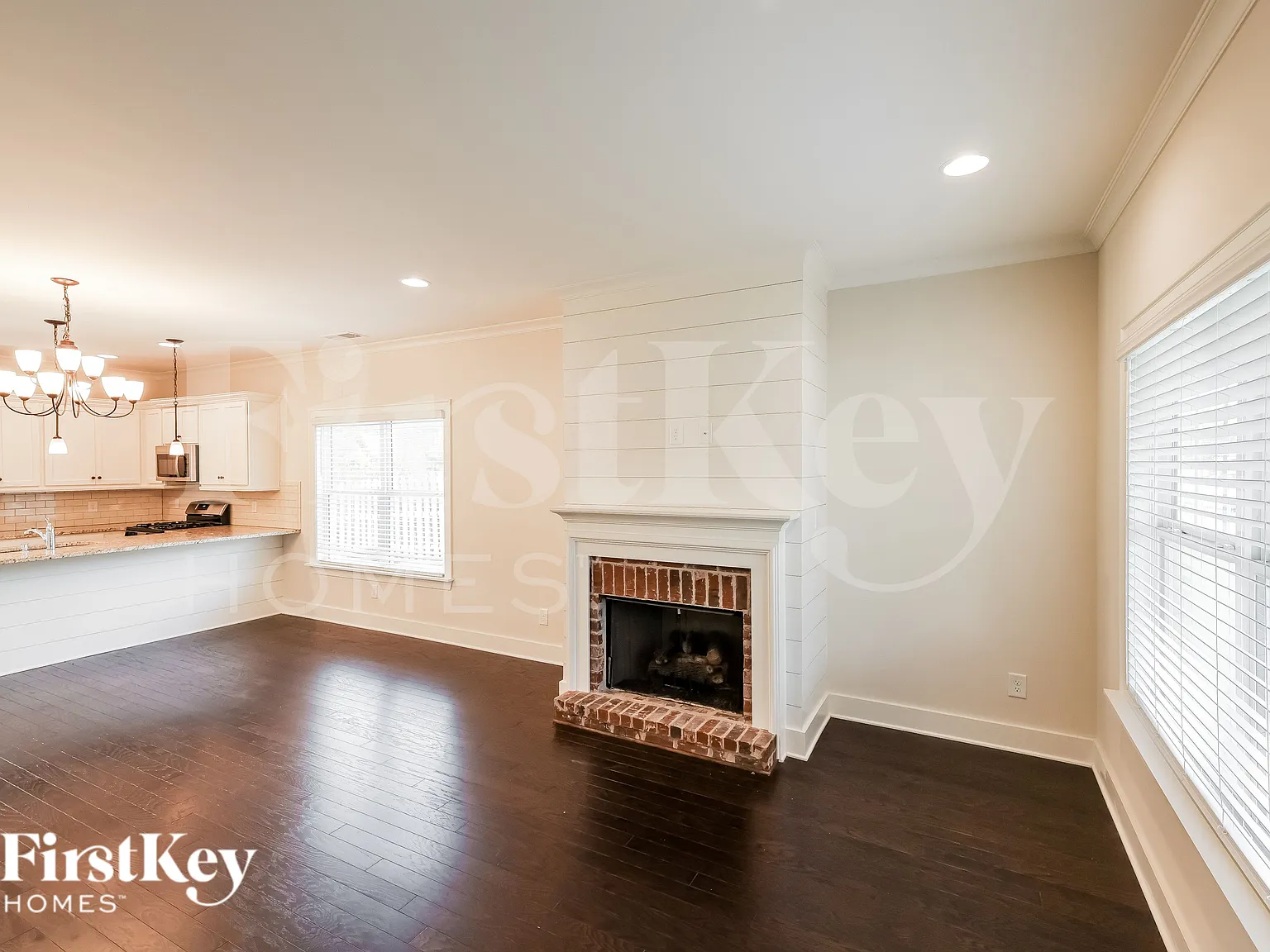 3 bed, 2.5 bath, 1937 sqft, $2,970 — Photo 4
