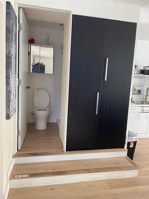 Studio, 360 sqft, $2,500 — Photo 4