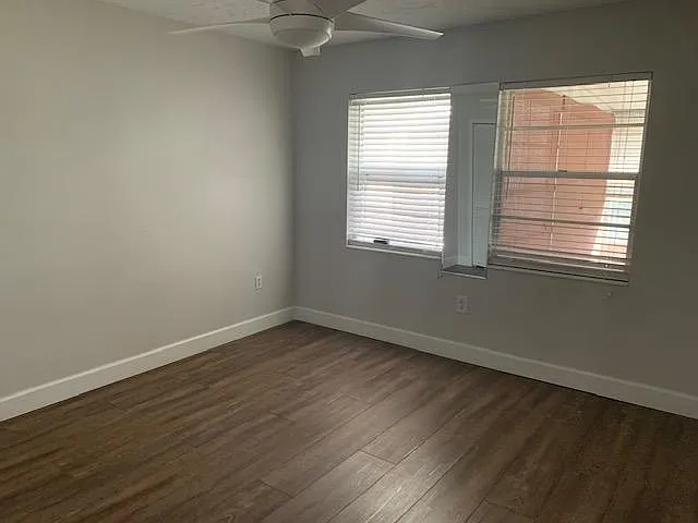 619 Desoto Ln — Photo 26
