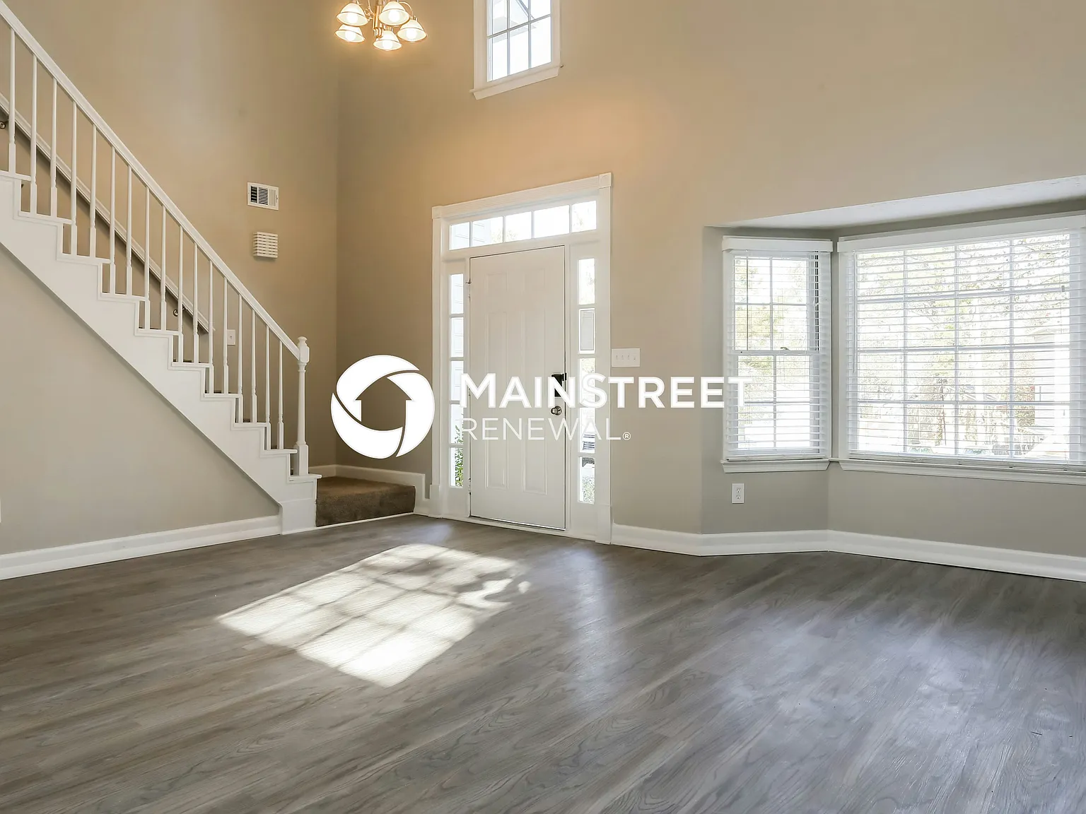 1805 Hickory Creek Ct NW — Photo 2