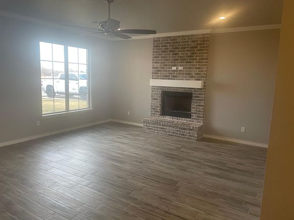 3rd image of 3 Highland Ln