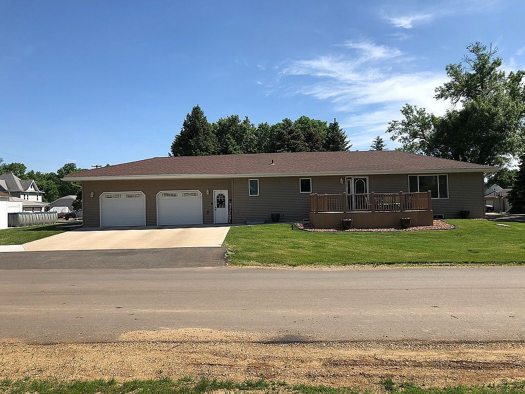 341 Hanson St, Emery, SD 57332 Zillow